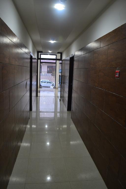 Dazzling East Gate Hotel Agra  Exterior photo